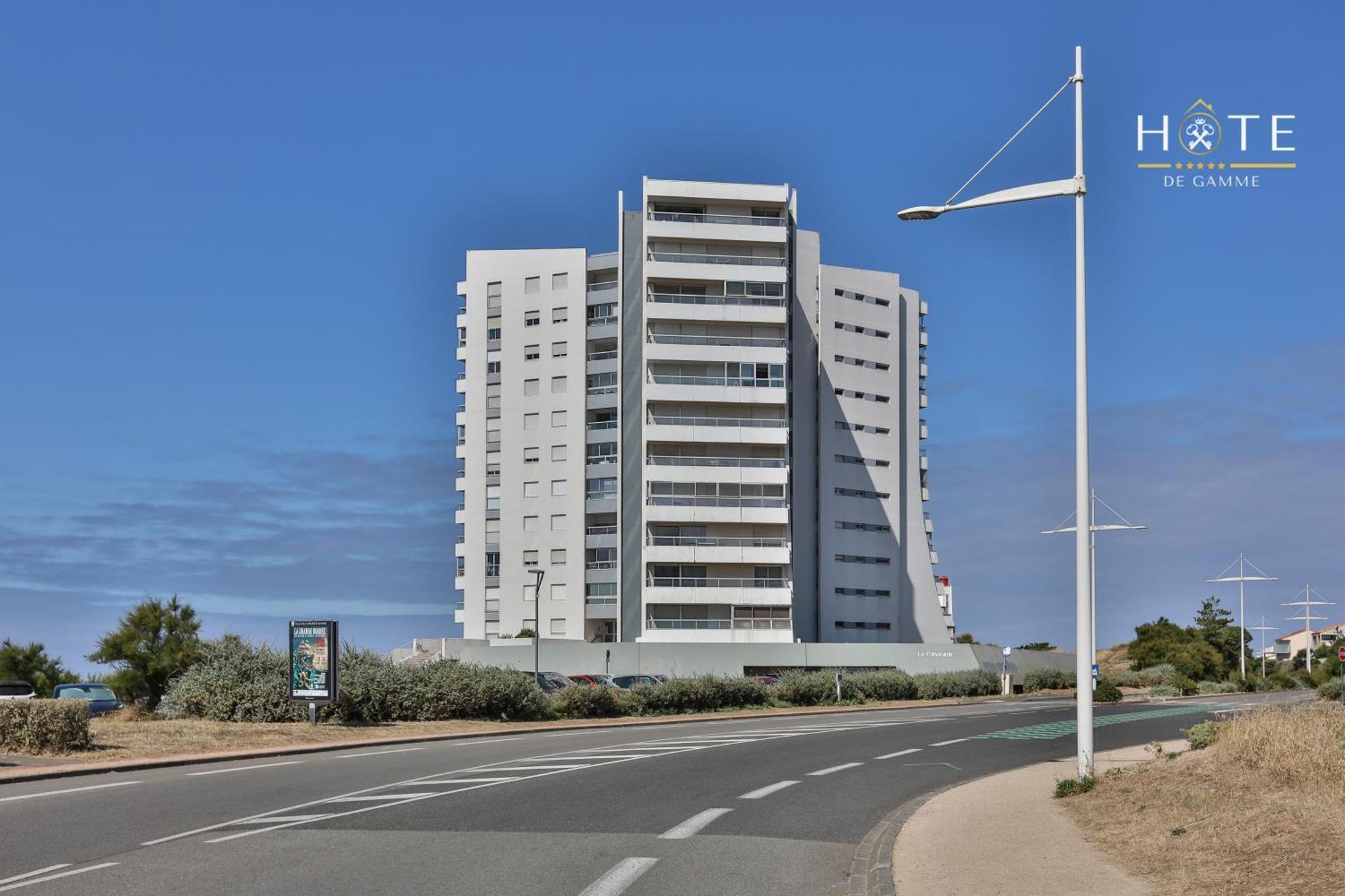 Appartement De Caractere, Superbe Vue Mer 280° La Chaume Extérieur photo